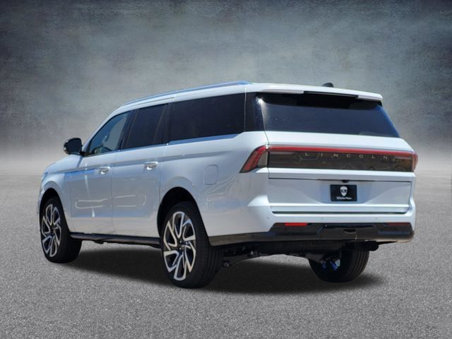 New 2026 Lincoln Navigator L Reserve AWD/4WD image 5
