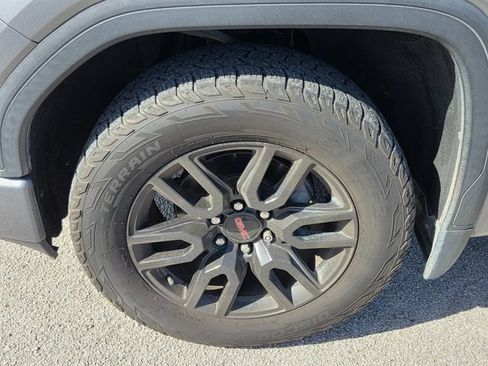 Used 2022 GMC Sierra 1500 Elevation AWD/4WD image 3
