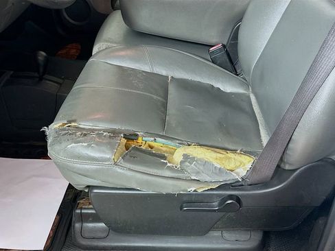 Used 2013 GMC Sierra 2500 W/T w/ Snow Plow Prep Package image 18