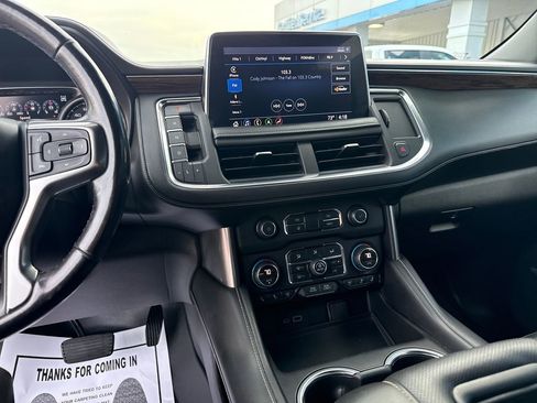 Used 2021 Chevrolet Tahoe Premier w/ Premium Package image 22