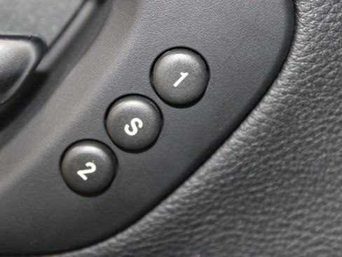 Used 2019 Jeep Cherokee Limited AWD/4WD image 32