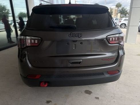 Used 2023 Jeep Compass Trailhawk AWD/4WD image 14