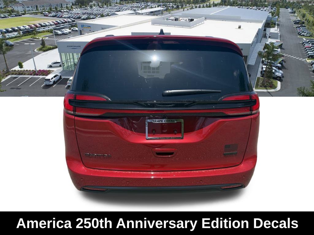 New 2027 Chrysler Pacifica Select FWD image 8