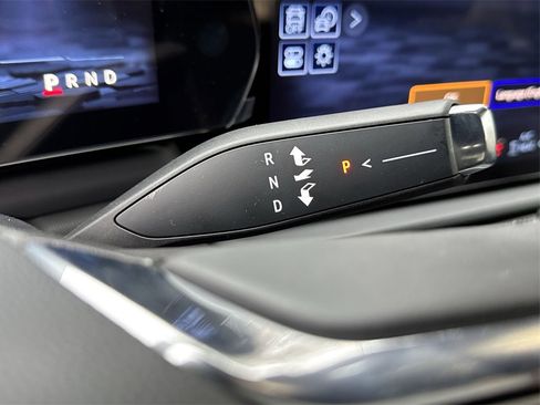 New 2025 Chevrolet Silverado EV LT image 21