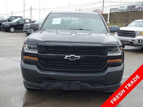 Used 2018 Chevrolet Silverado 1500 W/T w/ Black Out Edition image 2