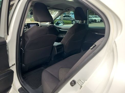 Used 2023 Toyota Camry LE FWD image 9