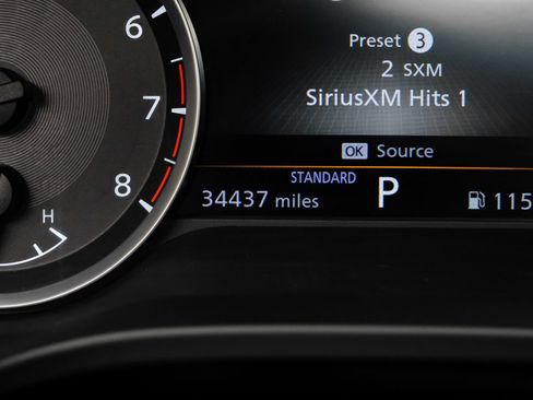 Used 2024 INFINITI QX60 Pure w/ Cargo Package FWD image 21