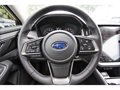 Used 2025 Subaru Outback Premium w/ Popular Package #1A AWD/4WD image 13