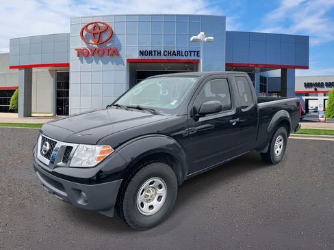 Used 2017 Nissan Frontier S image 4