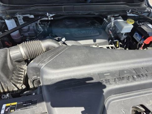 Used 2022 RAM 2500 Big Horn AWD/4WD image 19