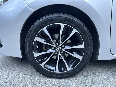 Used 2018 Toyota Corolla SE image 22