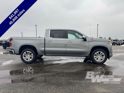 Used 2023 Chevrolet Silverado 1500 LTZ w/ Z71 Off-Road Package image 8