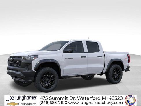 New 2026 Chevrolet Colorado Trail Boss AWD/4WD image 2