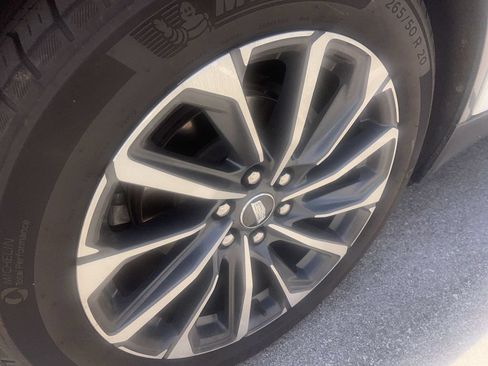 Certified 2024 Cadillac Lyriq Sport AWD/4WD image 2