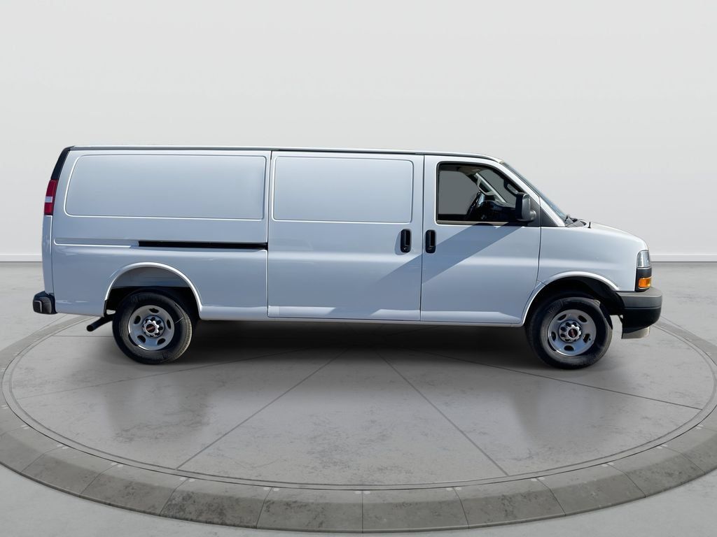 New 2025 GMC Savana 2500 Extended w/ Driver Convenience Package RWD image 9