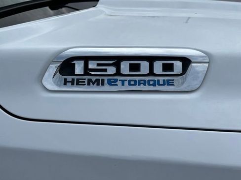 Used 2023 RAM 1500 Laramie AWD/4WD image 38