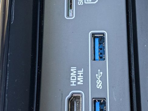 Used 2017 Land Rover Discovery HSE image 49