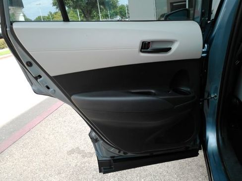 Used 2022 Toyota Corolla Cross LE w/ Black Badges Package (TMS) AWD/4WD image 15