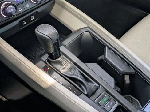 Certified 2025 Honda Accord SE image 12