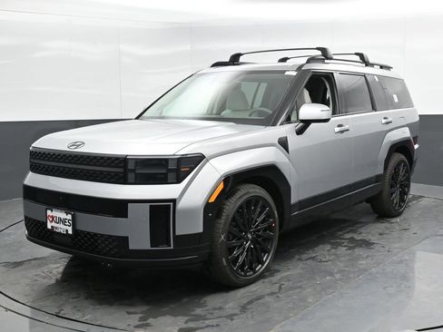 Used 2025 Hyundai Santa Fe Calligraphy image 4