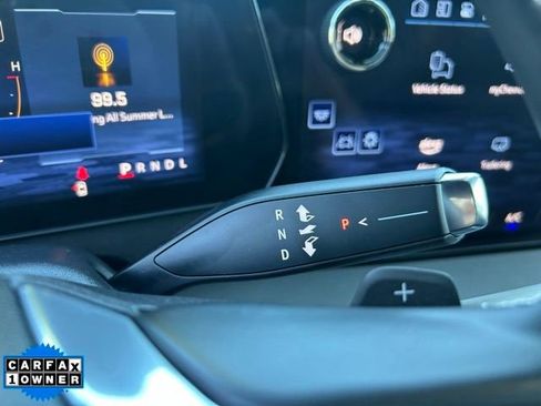 Used 2025 Chevrolet Traverse LT w/ Driver Confidence Package FWD image 27