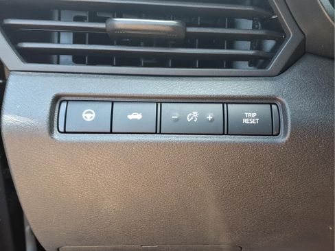 Certified 2025 Nissan Altima 2.5 SL FWD image 24