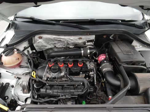 Used 2016 Volkswagen Tiguan R-Line image 25