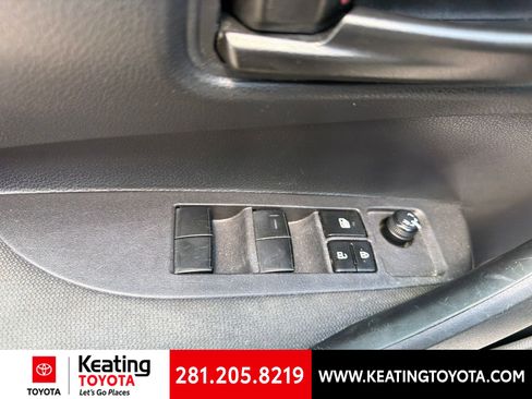 Used 2024 Toyota Corolla LE FWD image 11