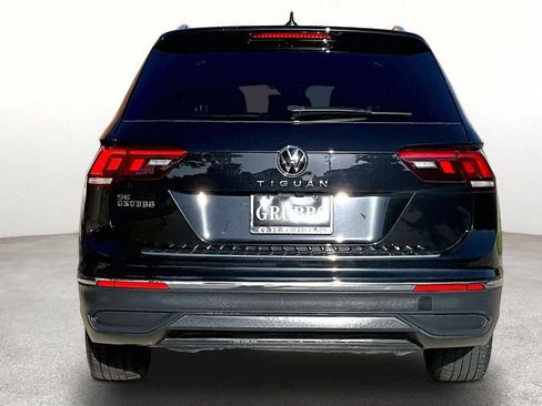 Used 2023 Volkswagen Tiguan SE FWD image 5