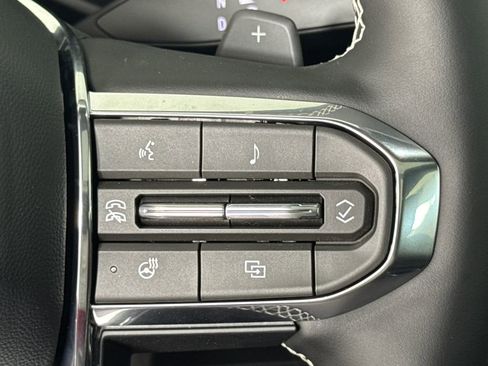 New 2026 GMC Acadia Denali w/ Super Cruise Package image 28