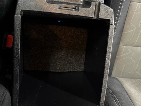 Used 2023 Toyota Tacoma TRD Off-Road w/ Technology Package image 28