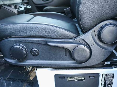 New 2024 Mercedes-Benz eSprinter 170 Cargo image 19