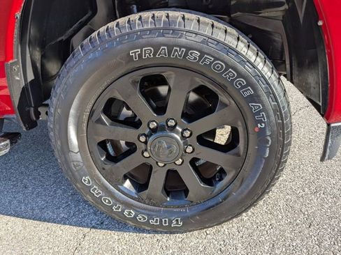 Used 2024 RAM 2500 Big Horn w/ Night Edition AWD/4WD image 10