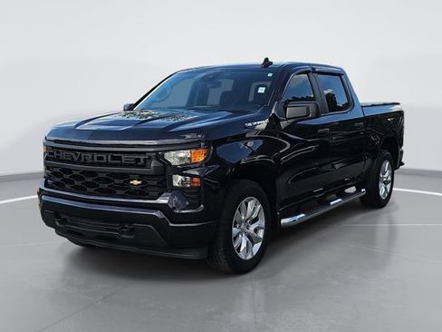 Used 2022 Chevrolet Silverado 1500 Custom AWD/4WD image 7
