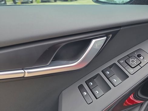 New 2026 Kia Niro Wind FWD image 18