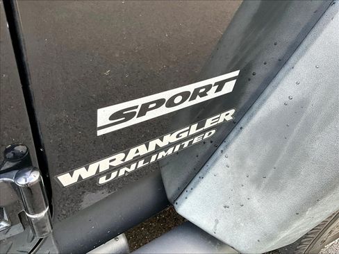 Used 2013 Jeep Wrangler Unlimited Sport AWD/4WD image 24