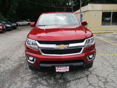 Used 2017 Chevrolet Colorado LT w/ LT Convenience Package RWD image 12