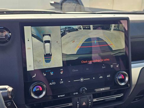 Used 2025 Lexus GX 550 AWD/4WD image 27