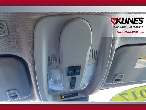 Used 2017 GMC Terrain SLE w/ Convenience Package image 31