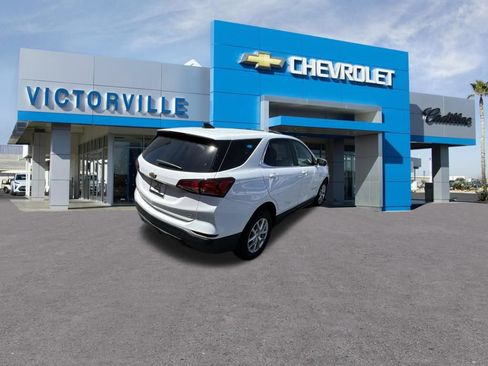 Used 2024 Chevrolet Equinox LT FWD image 4