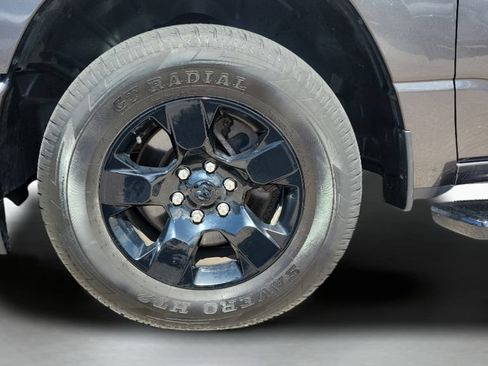 Used 2020 RAM 1500 Big Horn AWD/4WD image 24