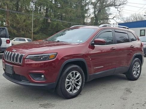 Used 2021 Jeep Cherokee Latitude Plus w/ Sun & Sound Group image 4