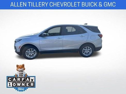 Certified 2022 Chevrolet Equinox LS image 3