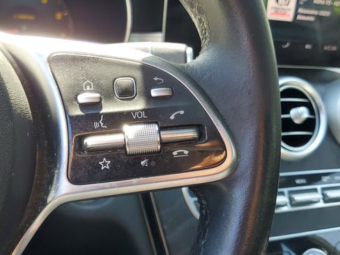 Used 2021 Mercedes-Benz C 300 Sedan w/ Premium Package image 23