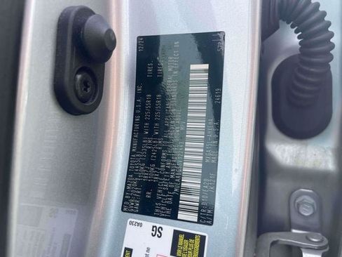 Certified 2025 Toyota Corolla Cross XLE AWD/4WD image 21