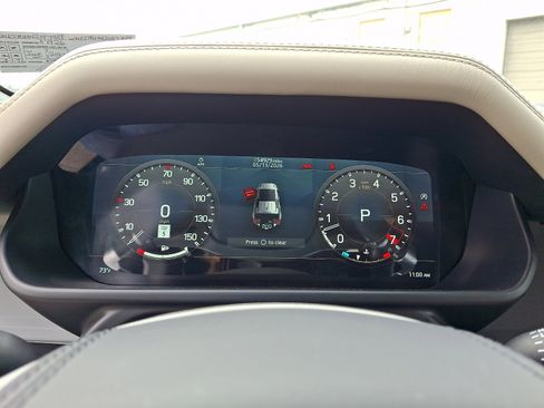 Used 2022 Land Rover Defender 110 X-Dynamic HSE AWD/4WD image 22
