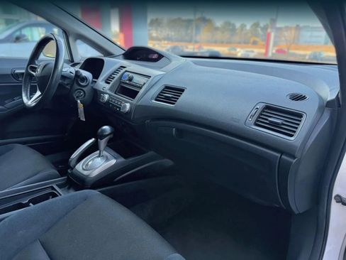 Used 2011 Honda Civic LX-S image 19