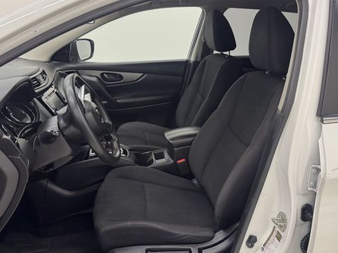 Used 2019 Nissan Rogue Sport S AWD/4WD image 16