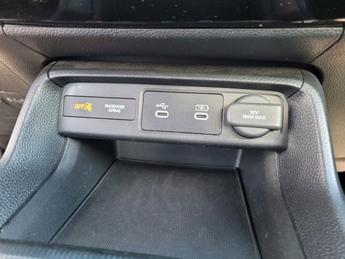 Used 2025 Honda Civic Sport image 19