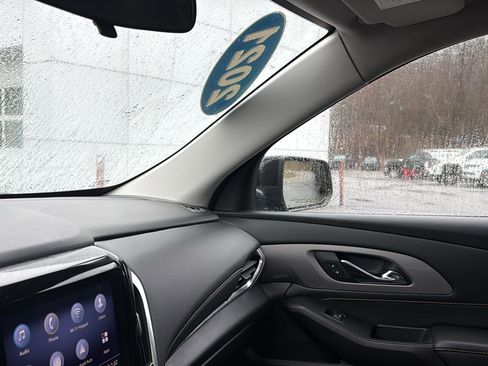 Used 2021 Chevrolet Traverse LT AWD/4WD image 24